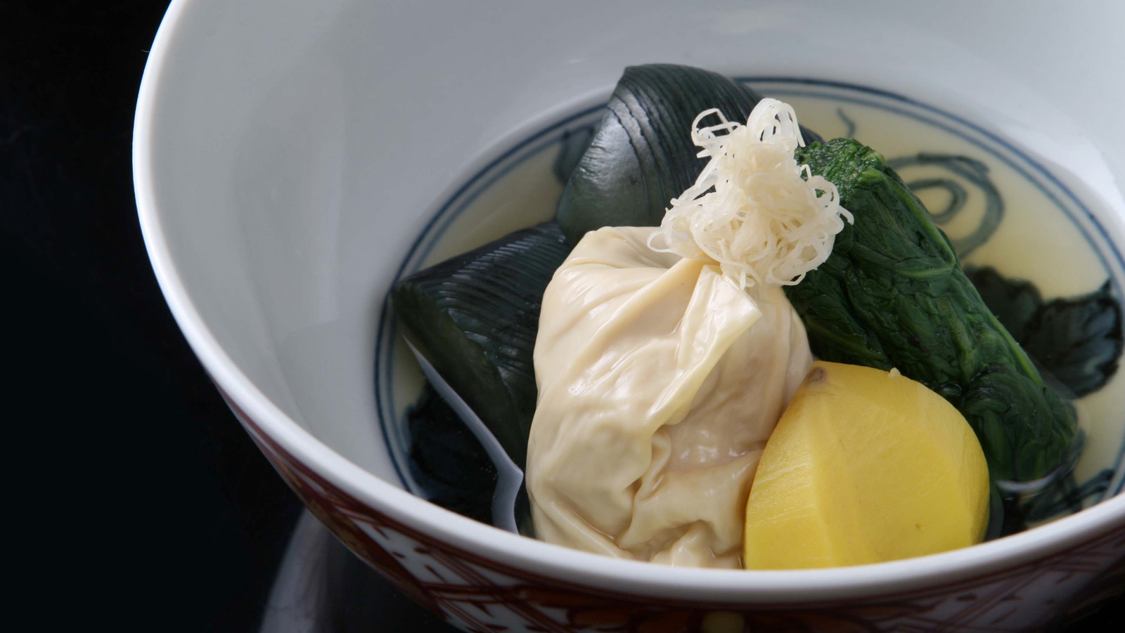 【燉煮】 秋茄子、生湯葉、栗子與春菊